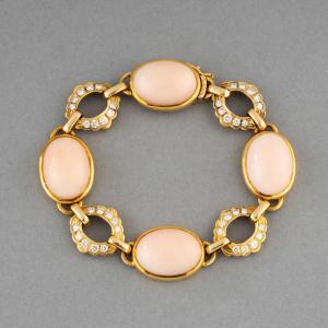 Vintage Gold Bracelet With Diamonds And Coral