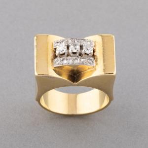 Tank Ring In Gold And Diamonds