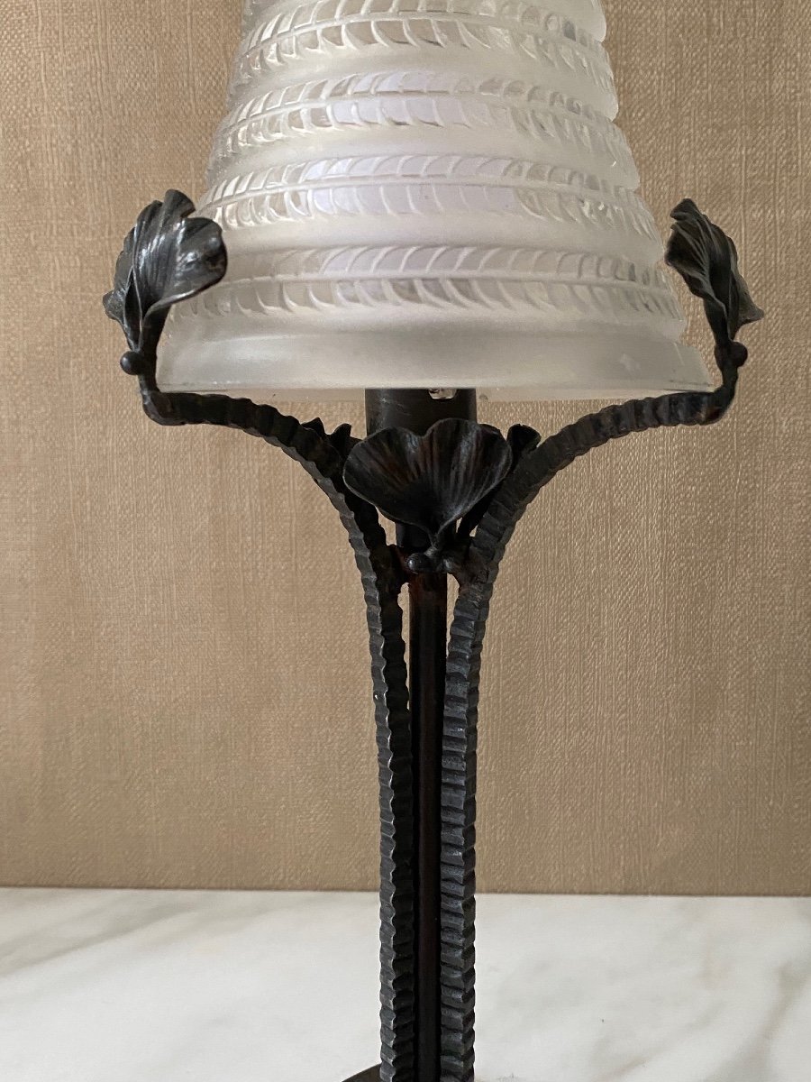 R Lalique  Modele Cytise Lampe En Fer Forgé-photo-5