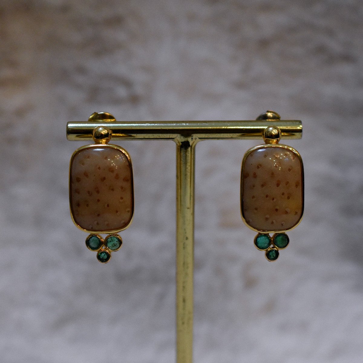 Set (necklace And Earrings) 18k Gold, Emeralds And Fossilised Wood -photo-4