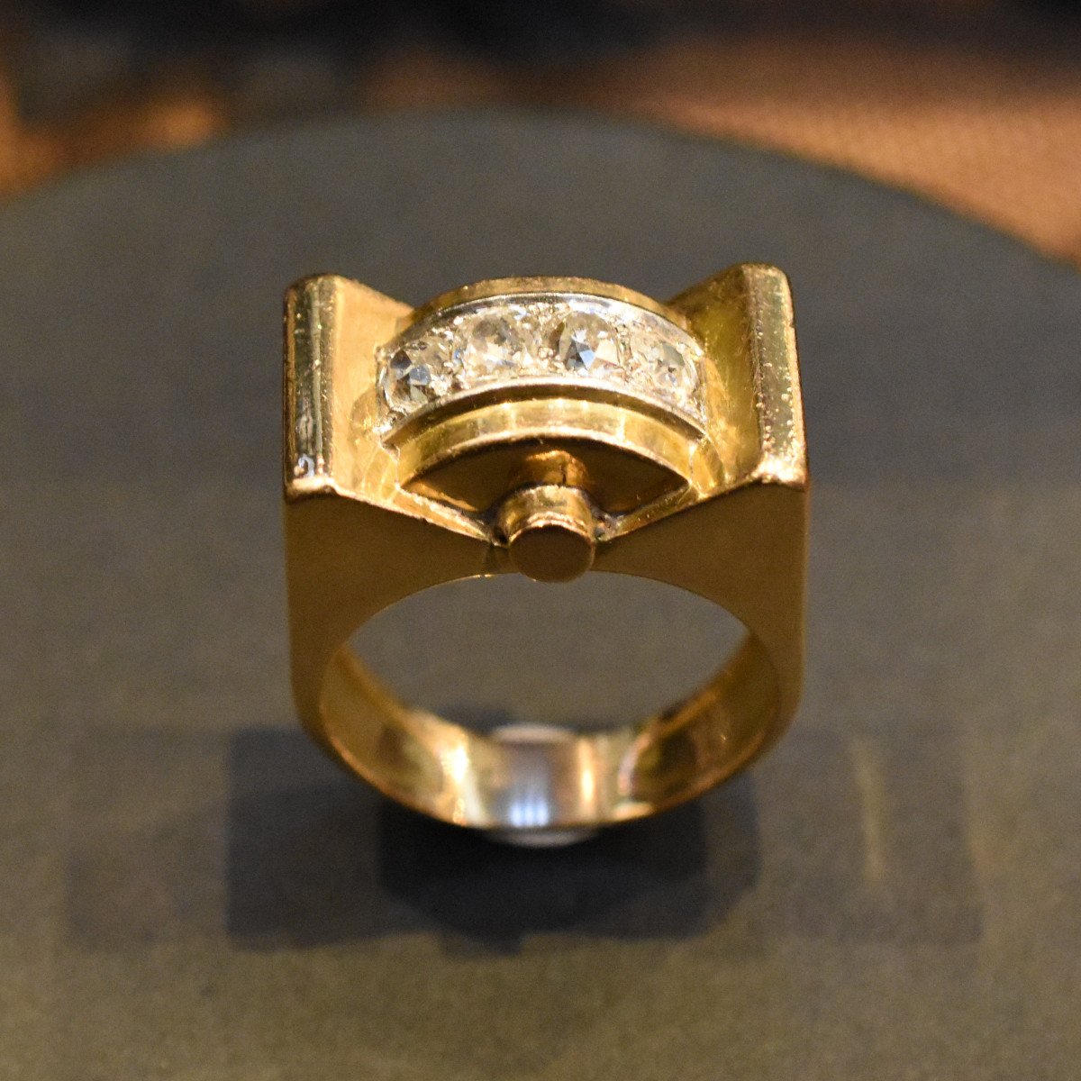 Tank Ring In Gold And Diamonds-photo-4