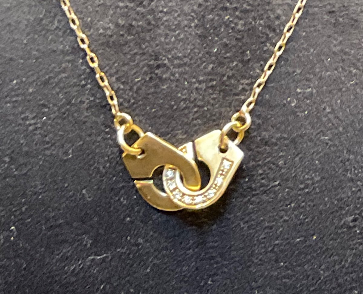 “handcuffs” Necklace In 18k Gold And Diamonds-photo-2