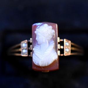 Ring 18 K Gold Cameo Woman's Bust In Chalcedony