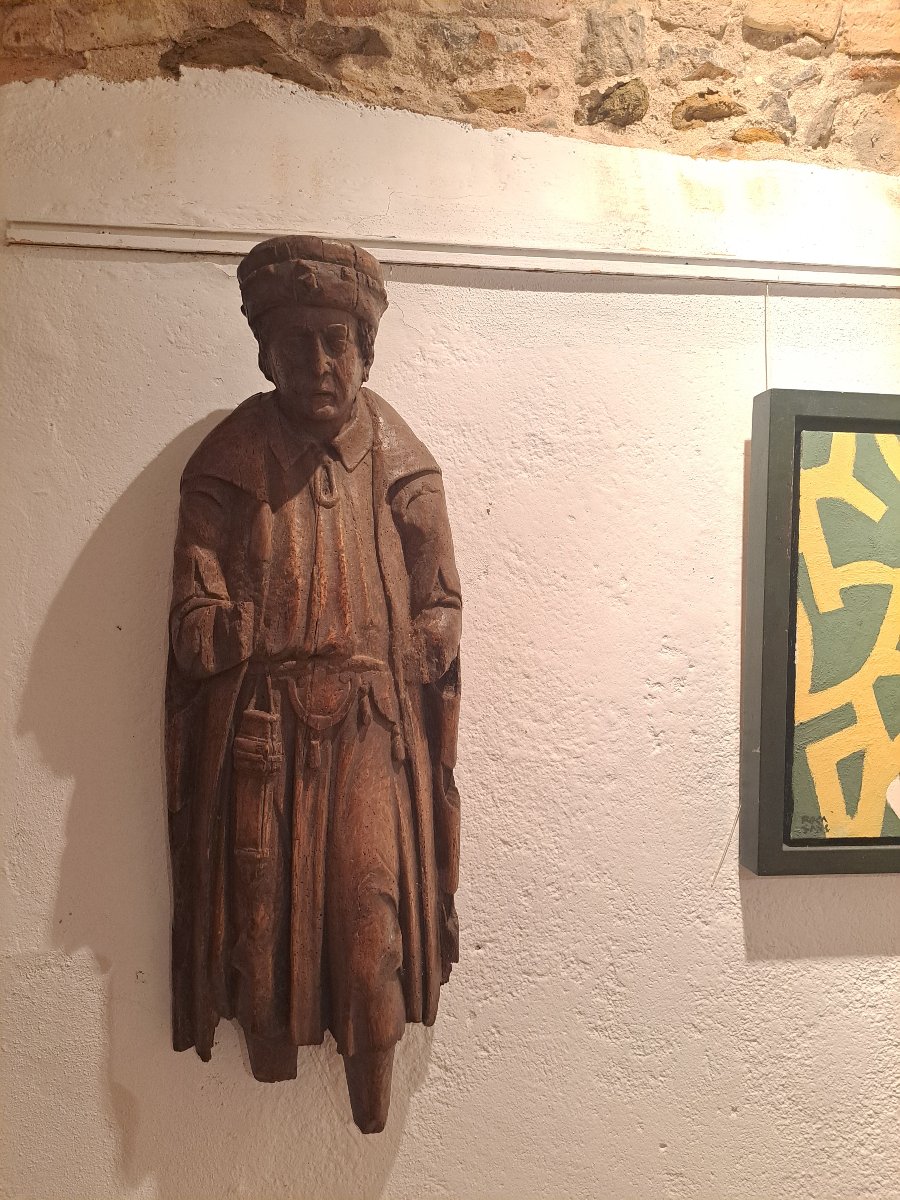 Ecole Francaise XVIe, Sculpture De Gentilhomme  ( H87 Cm)