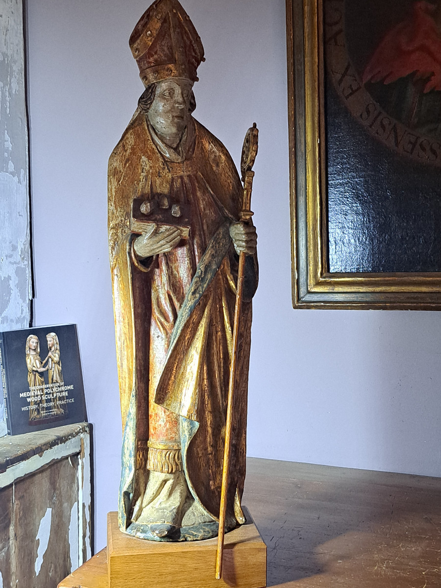 Allemagne du Sud XVIè,  Grande sculpture en bois polychromé de St Nicolas   (H 87 cm)-photo-5