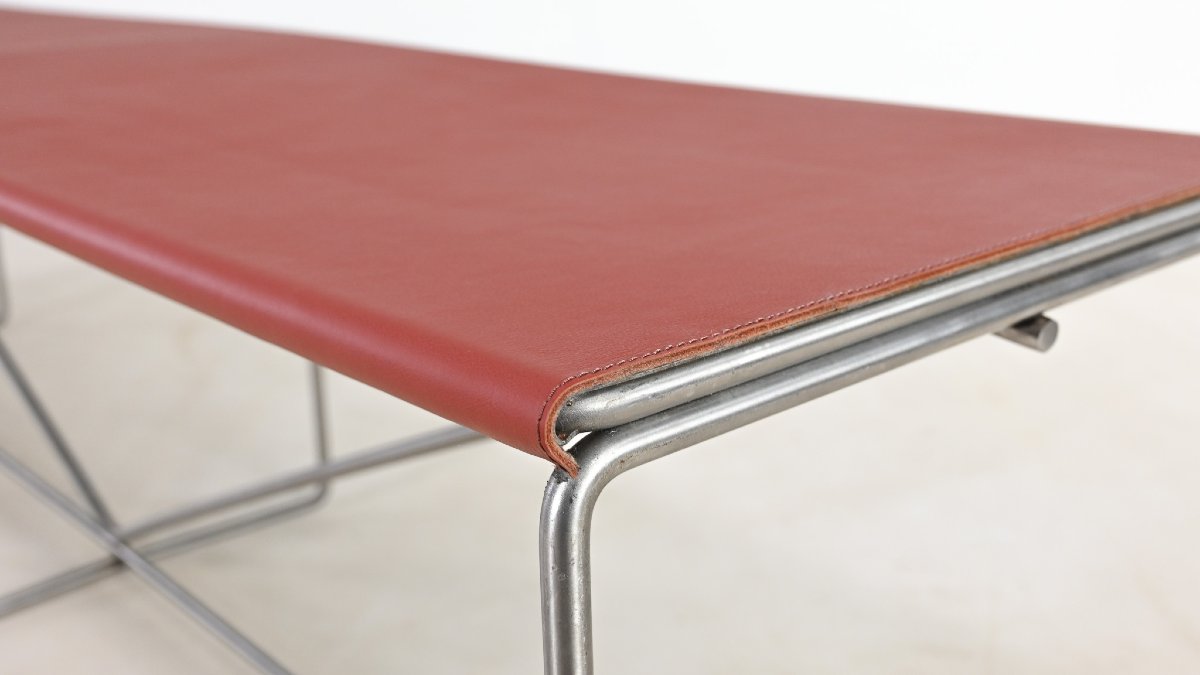  Banc Minimaliste, Cuir Et Acier. C.1980-photo-5