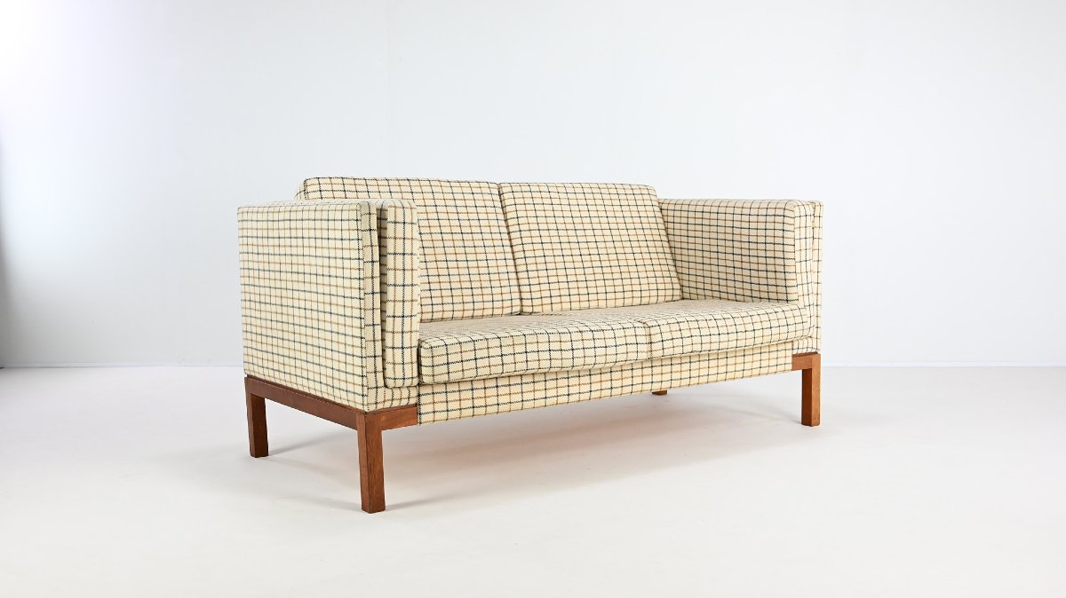 Scandinavian Design Sofa, Wool And Teak. Denmark, C. 1960-photo-3