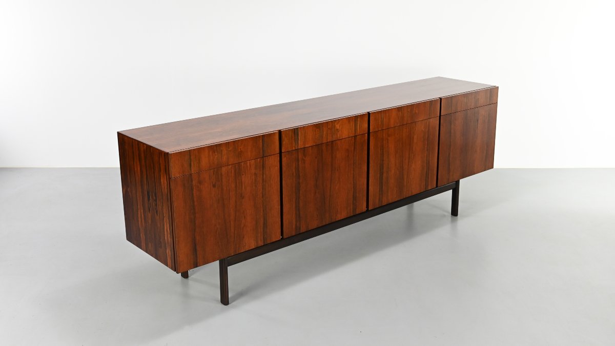 Ib Kofod-larsen, Rosewood Credenza. Denmark, C.1960-photo-1