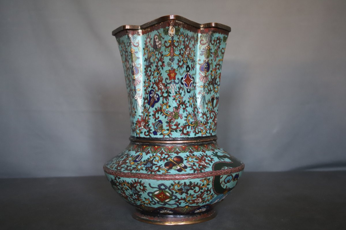 Vase Chinois En Bronze à émaux Cloisonnés - Chine, 19ème Siècle-photo-1