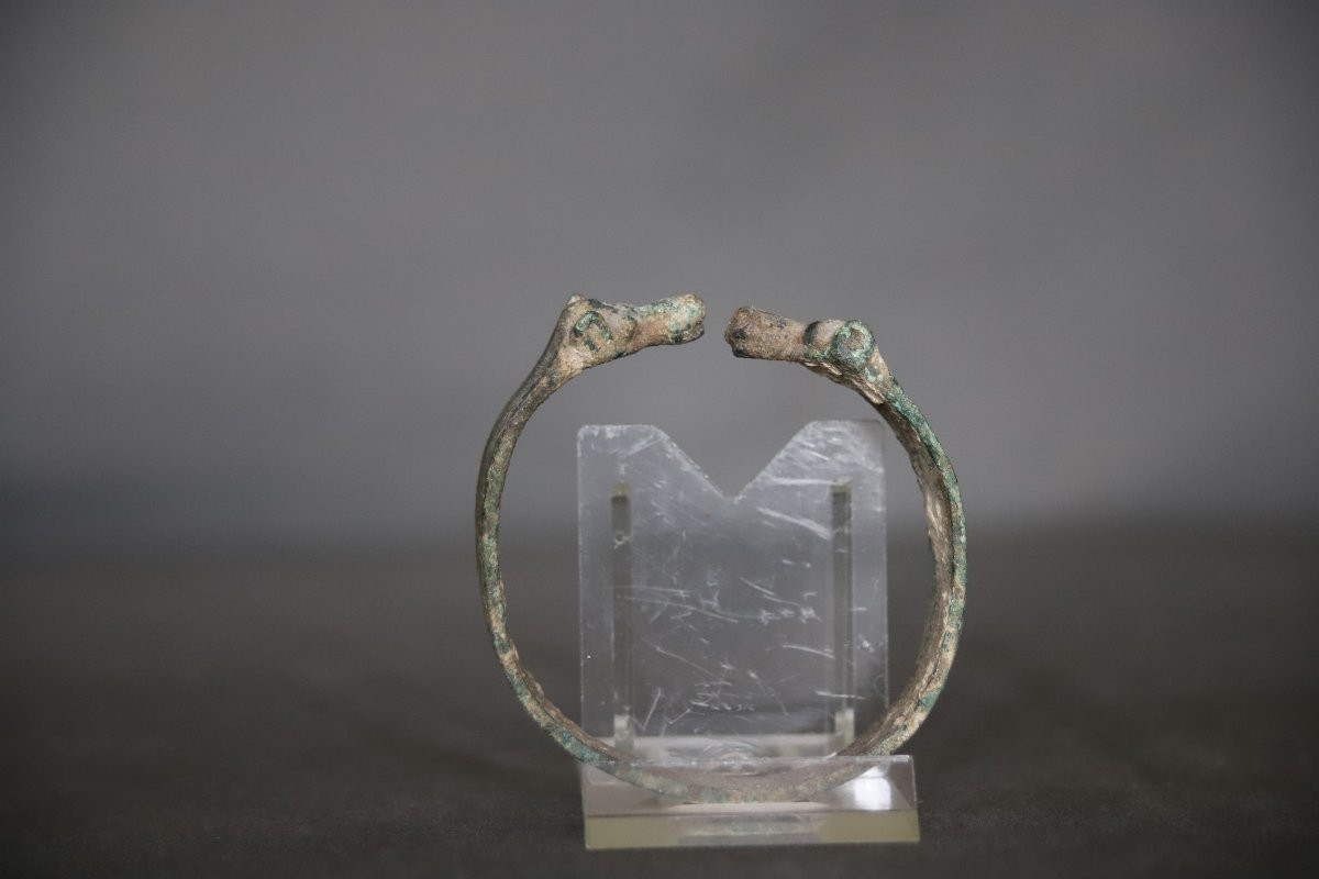 Bronze Bracelet - Luristan, Late 2nd Early 1st Millennium Bc-photo-1