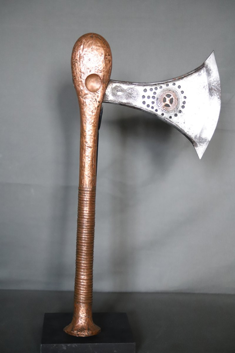 Prestige Axe In Wrought Iron And Copper - Songye, Drc, Zaire, Early 20th Century-photo-1
