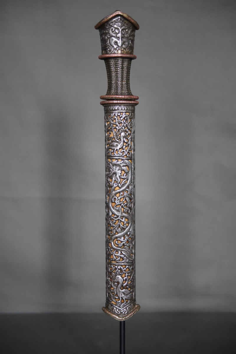 Openwork All-steel Dagger Known As Patag - Bhutan Or Tibet, Probably Mid-20th Century