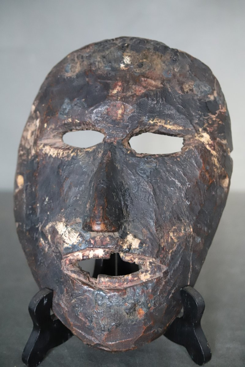 Ancient Anthropomorphic Ritual Mask - Nepal, Middle Hills -photo-2