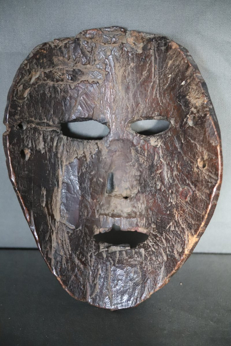 Ancient Anthropomorphic Ritual Mask - Nepal, Middle Hills -photo-3