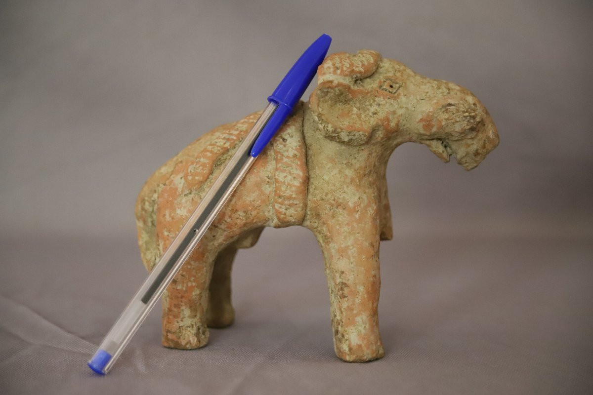 Eléphant en terre cuite - Inde, fin du 1er millénaire avant J.C. début 1er millénaire après J.C-photo-2