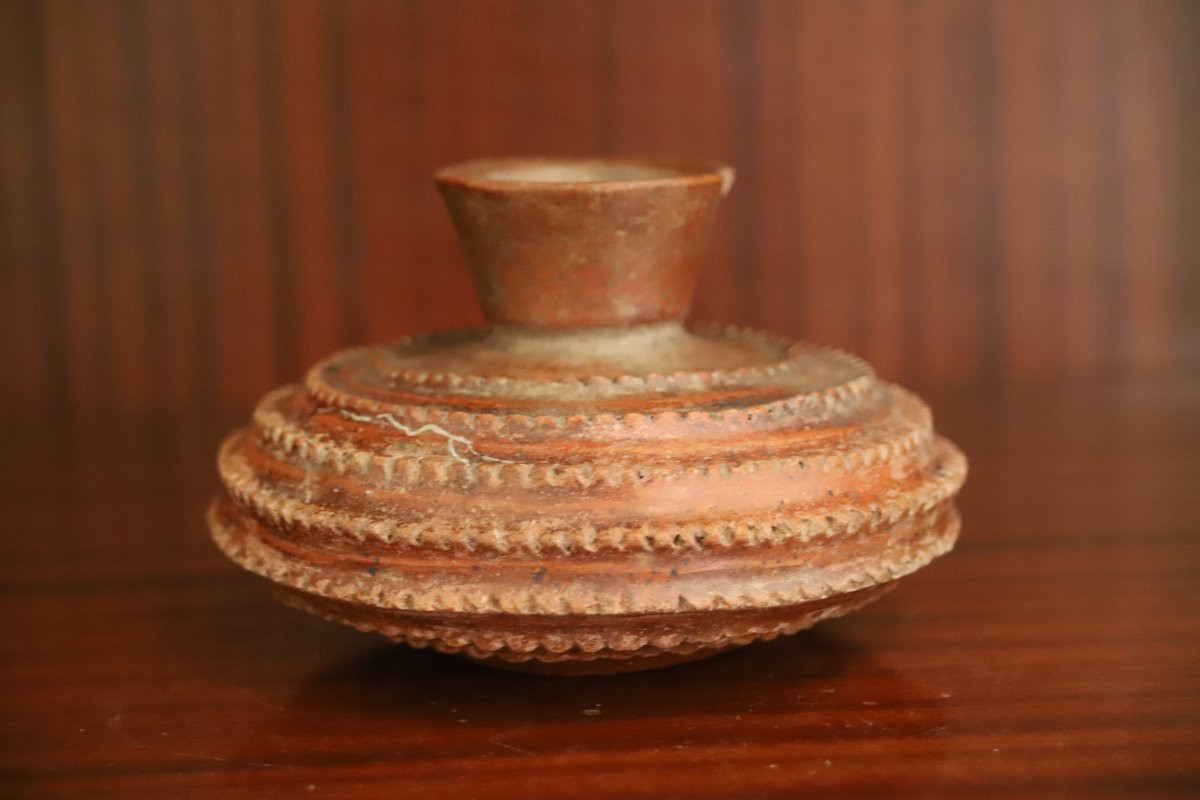 vase godronné en céramique Précolombienne - Colombie, Equateur, culture Narino (Capuli)-photo-5