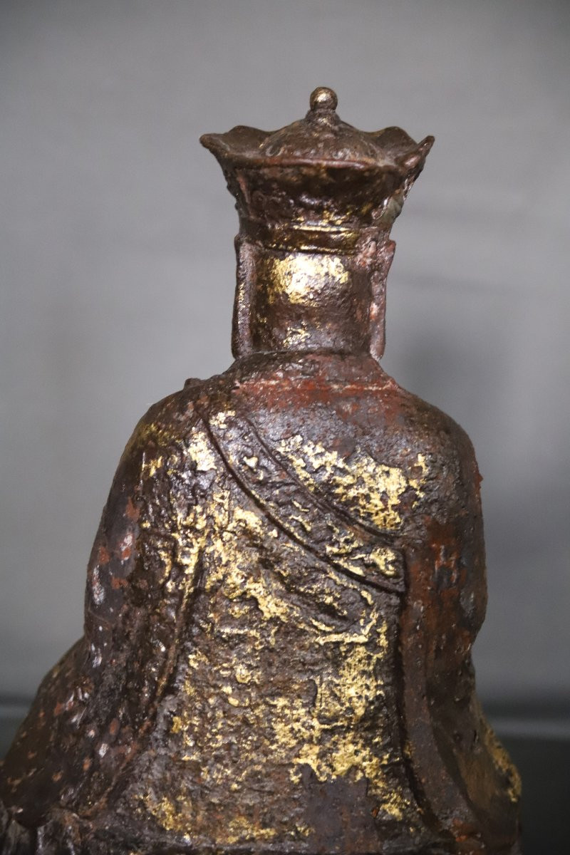 Bouddha ou dignitaire en fonte de fer dans le style Ming - Chine, 20ème siècle-photo-3