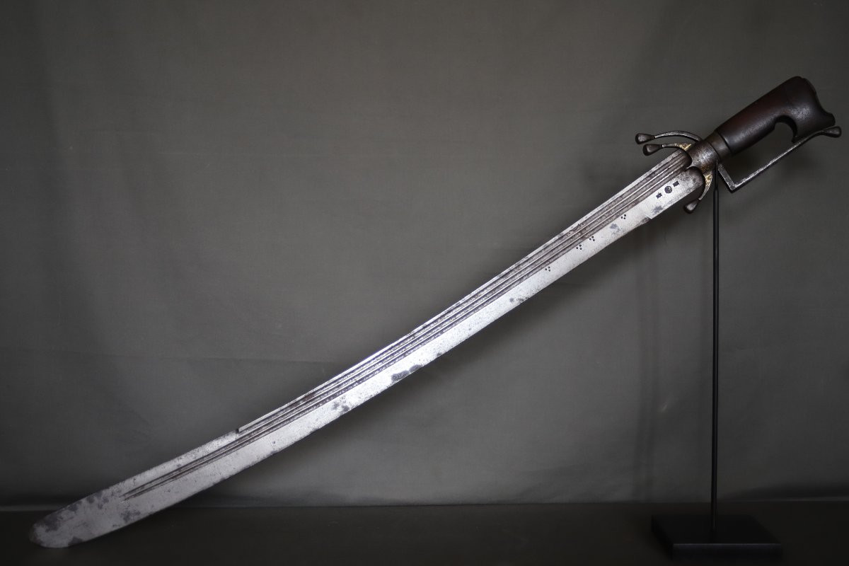   Moroccan Nimcha Saber With Imposing European Blade - Morocco, 2nd Half Of The 16th Century, Early 17th Century-photo-2