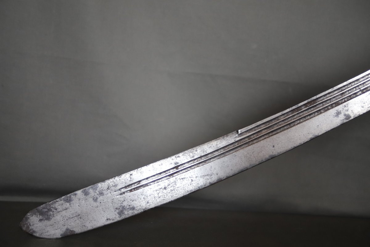   Moroccan Nimcha Saber With Imposing European Blade - Morocco, 2nd Half Of The 16th Century, Early 17th Century-photo-1