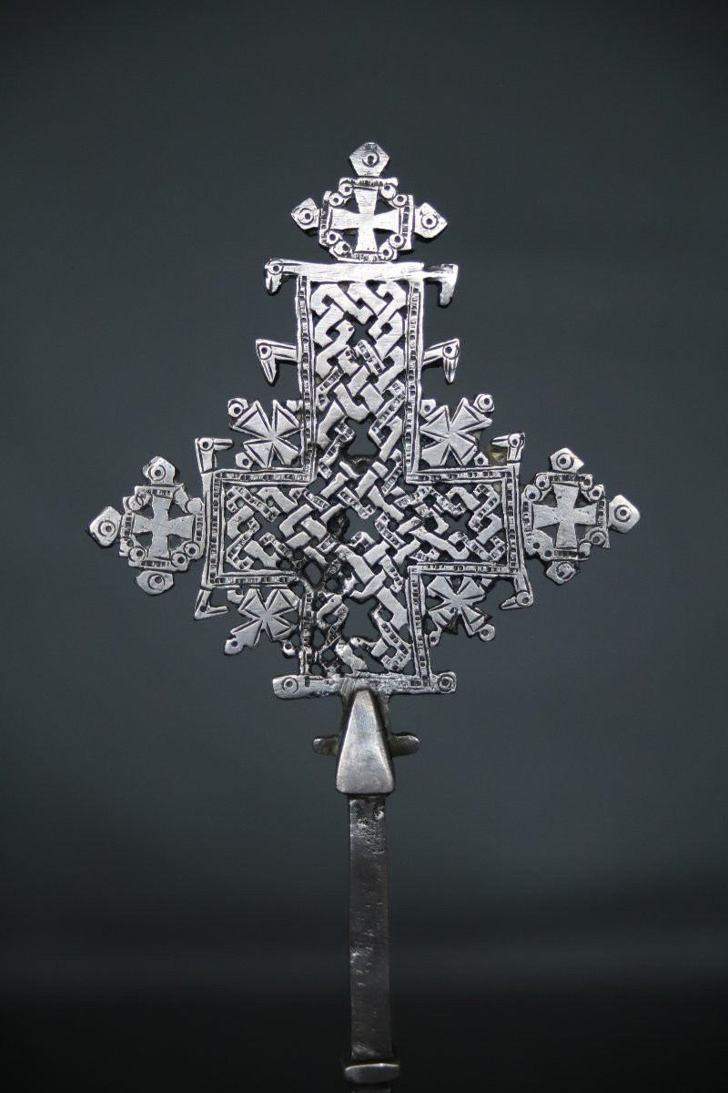 Croix à main Orthodoxe en argent dite Yaegg Masqal - Ethiopie, début 20ème siècle ou antérieure-photo-2