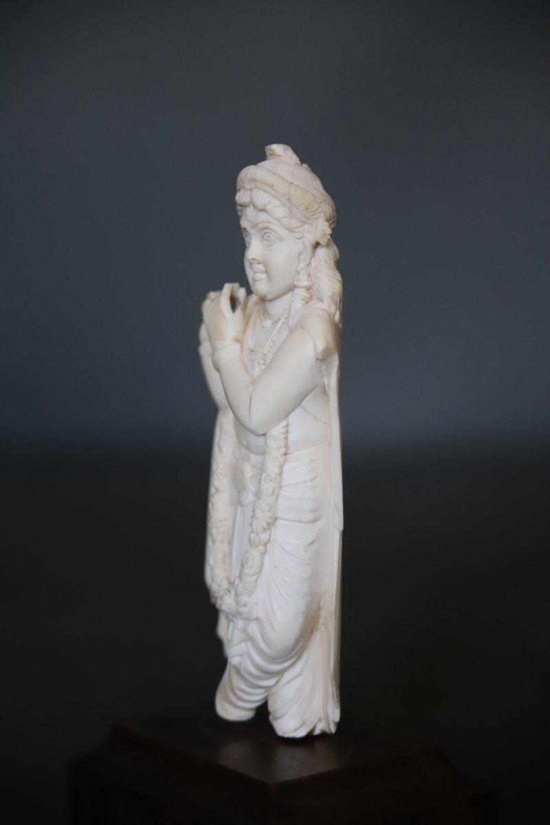 Small Ivory Figurine Of Krishna Venugopala - India, Late 19th Century-photo-2