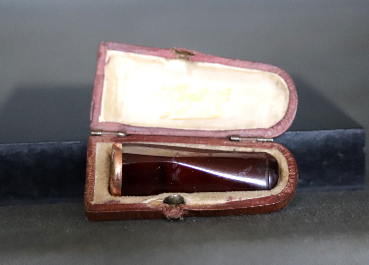 Tobacciana: Amber And Gold Cigarette Holder - Circa 1900