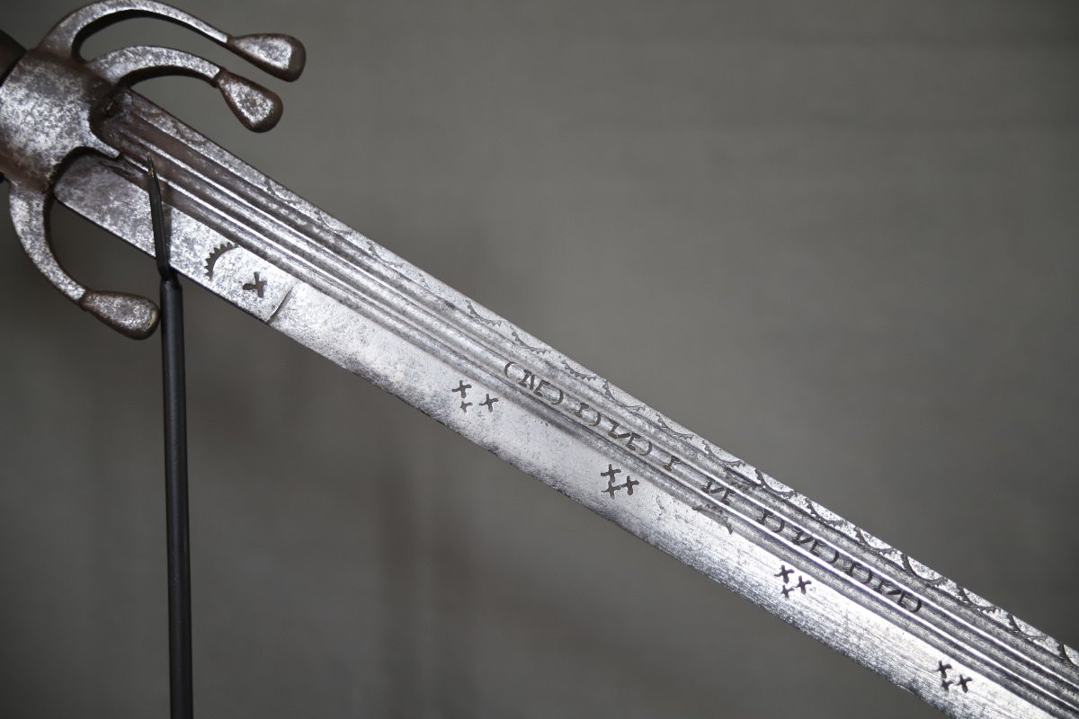 Sabre nimcha Marocain à forte lame Européenne - Maroc, 17ème siècle -photo-1