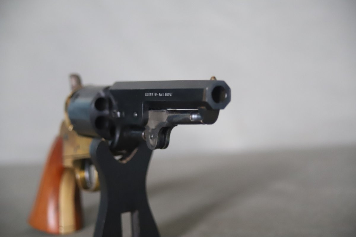 Black Powder Revolver, Colt Navy Model 1851 - Pietta Coltman Brand, .36 Caliber-photo-3