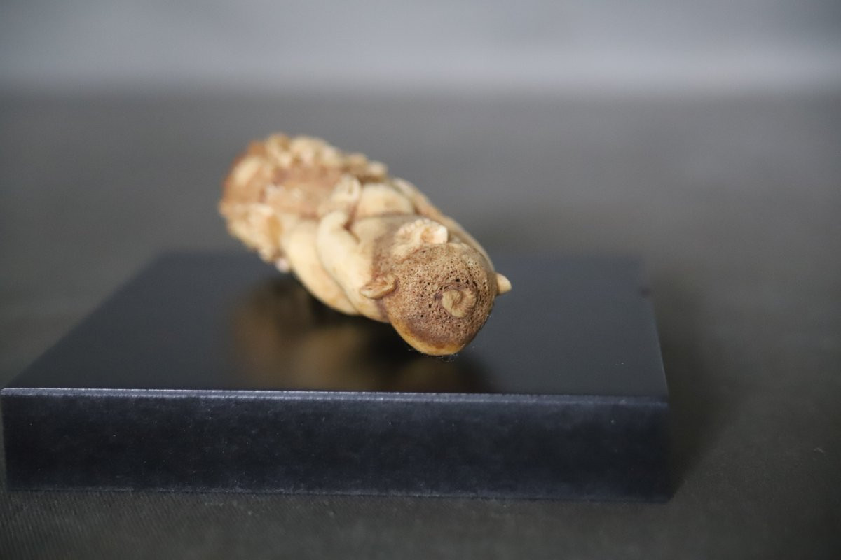 Carved Bone Kris (dagger) Handle Depicting A Demon - Indonesia, 19th Century-photo-4