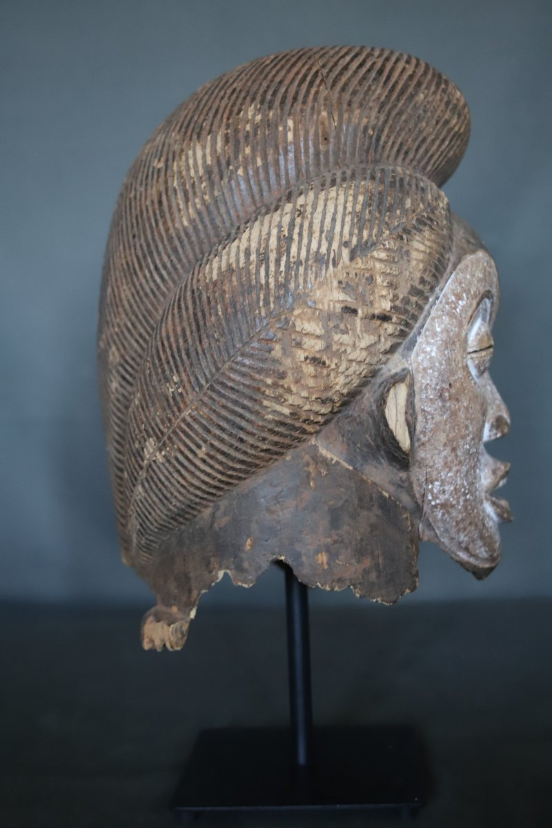 Okuyi Helmet Mask - Gabon, Punu People, First Half Of The 20th Century Or Earlier-photo-2