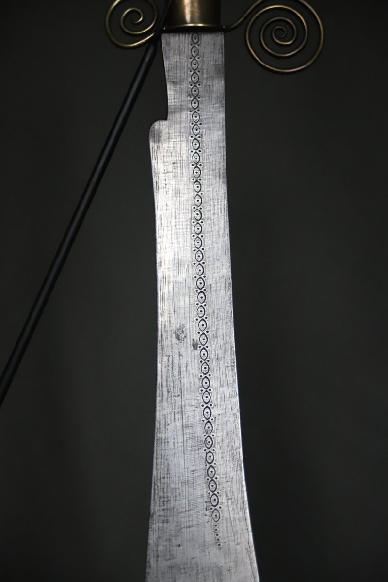 Sabre de prestige dit Hwi - Bénin, culture Fon, 2nde moitié 19ème début 20ème siècle-photo-2