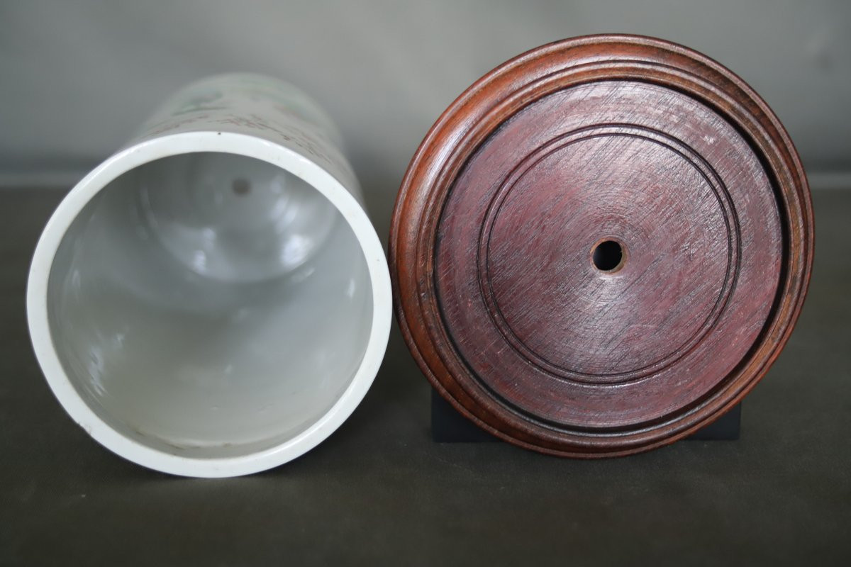 Chinese Porcelain Scroll Vase - China, Circa 1900-photo-5