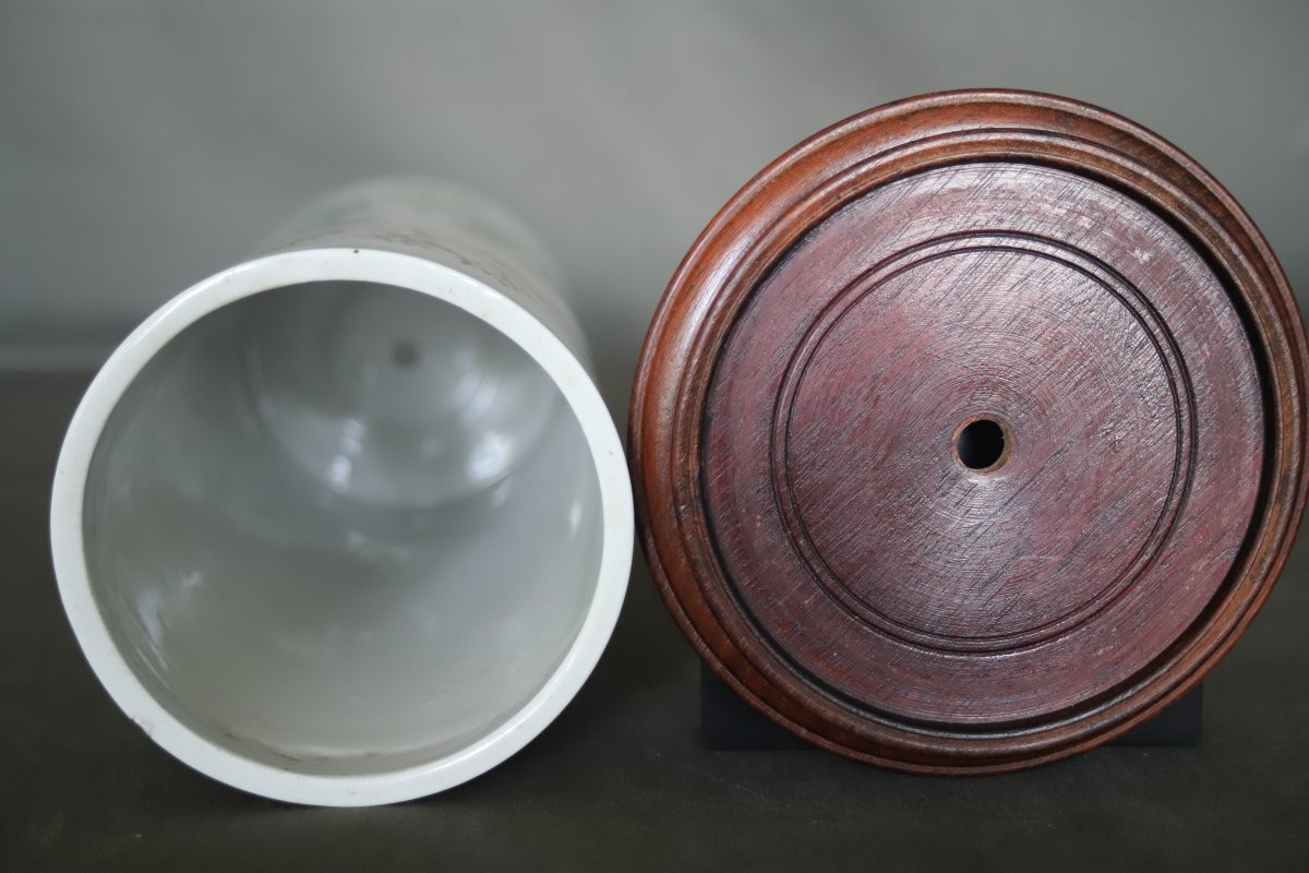 Chinese Porcelain Scroll Vase - China, Circa 1900-photo-6