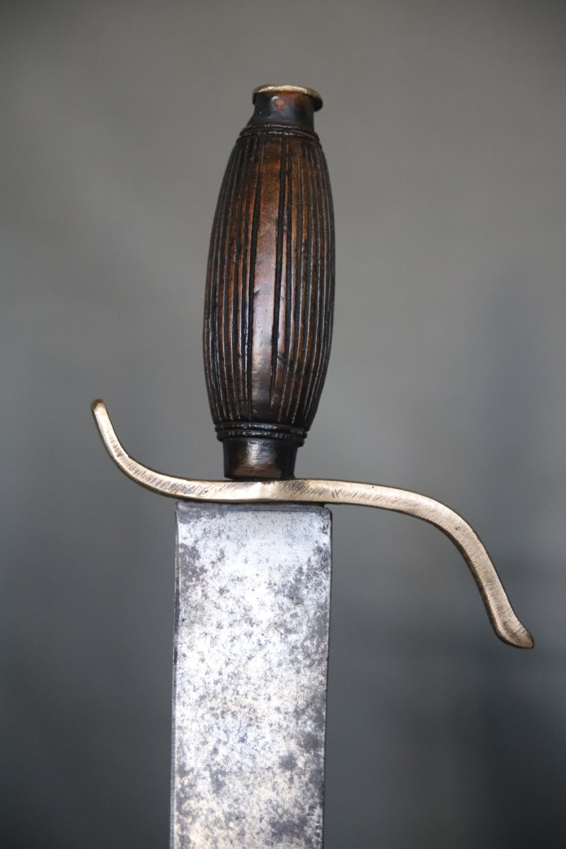 Short Chinese Sword Known As A Paidao - Southern China, Northern Vietnam, 19th Century-photo-2