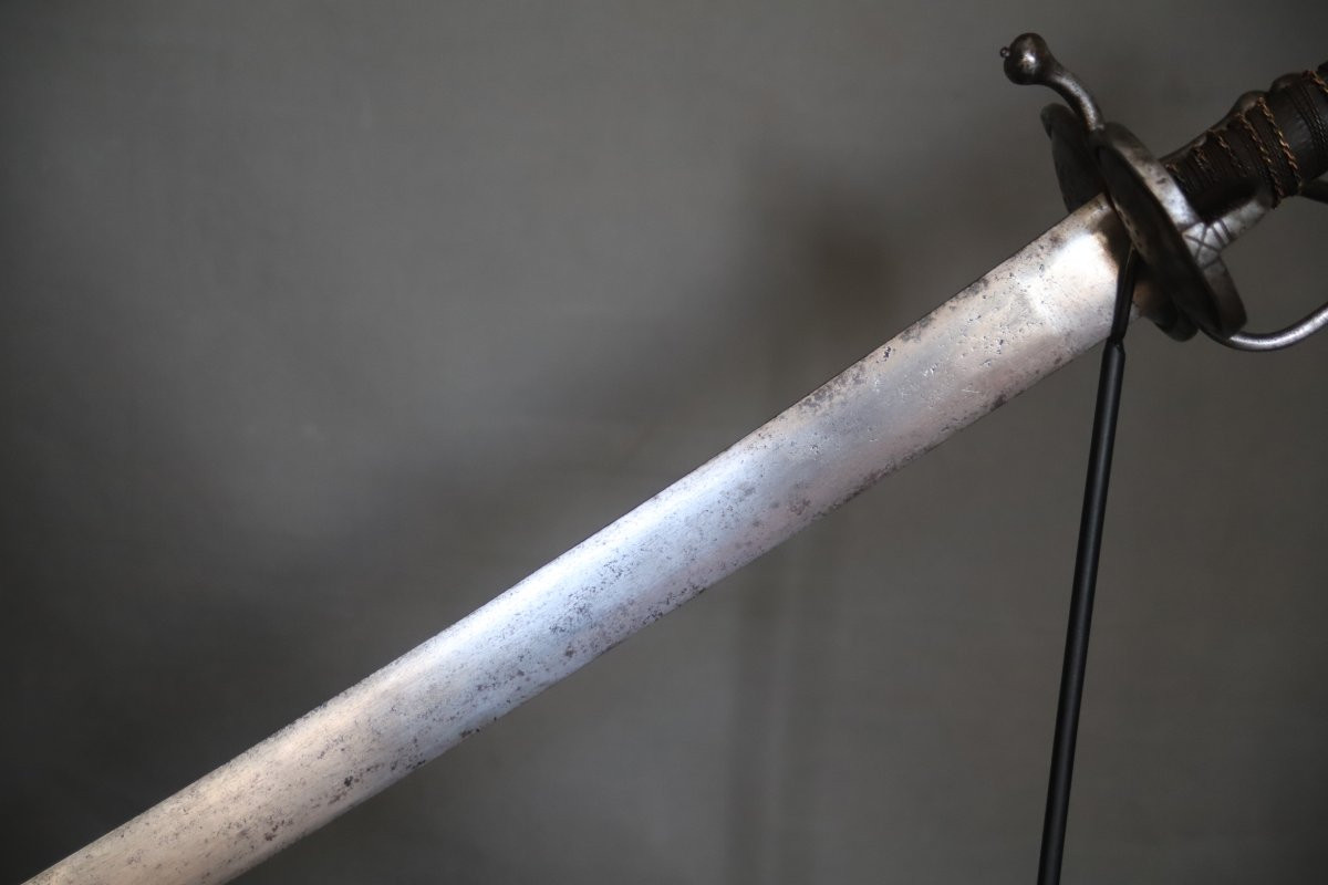 Un sabre de cavalerie de type Wallon - Probablement Germanique, 17ème siècle-photo-6