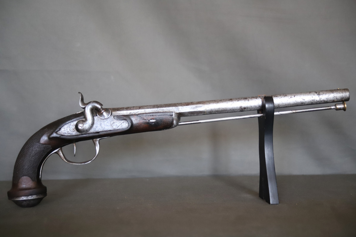 Percussion Pistol With A Long Barrel - Mid-19th Century