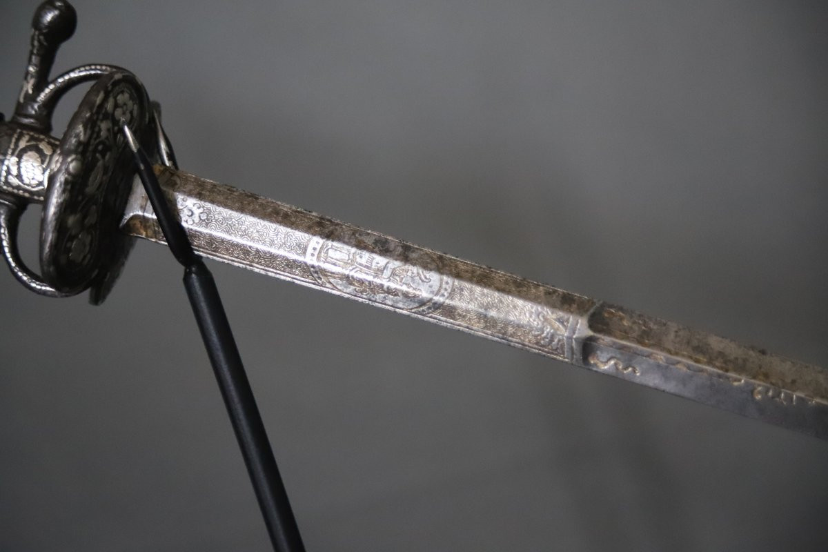 Epée d'enfant - France, fin 17ème début 18ème siècle-photo-1