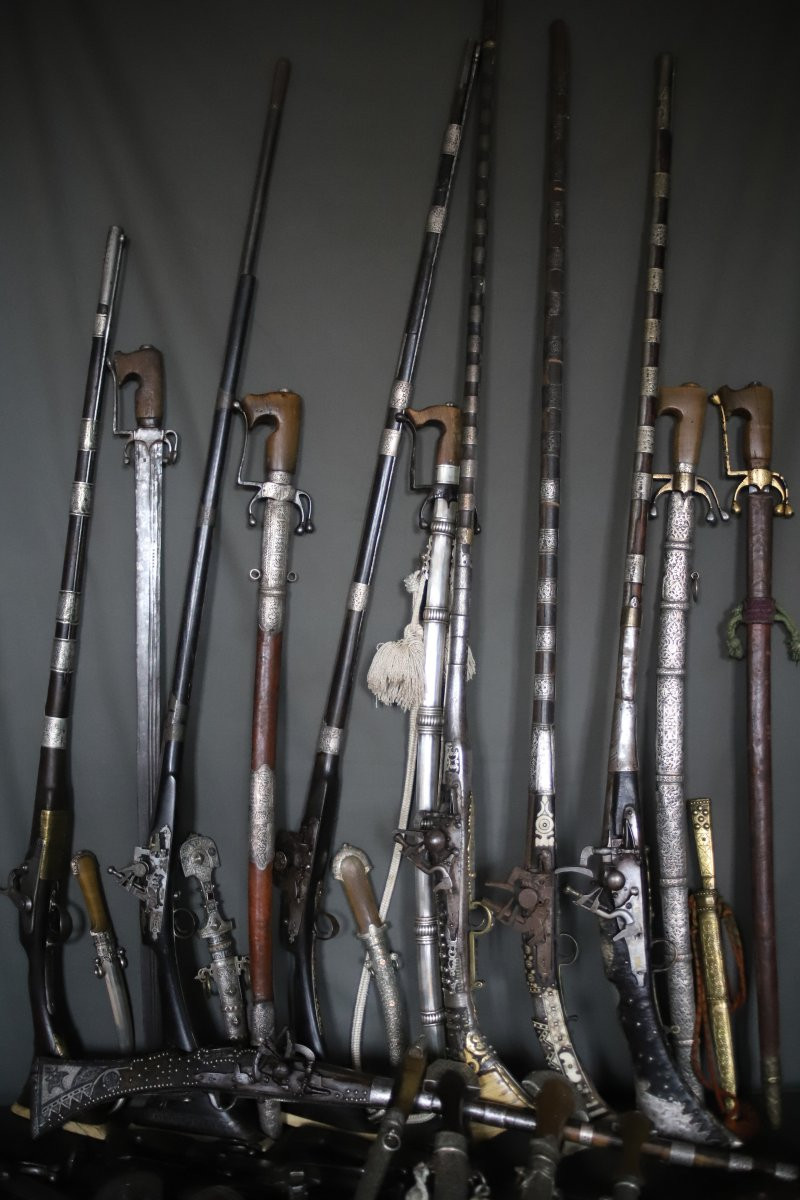 Importante collection de 96 armes Marocaines - Maroc, du 16ème jusqu'au milieu du 20ème -photo-3