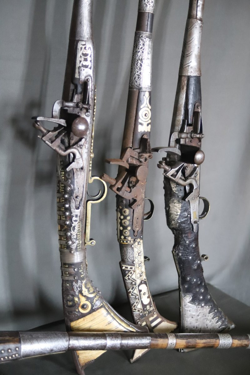 Importante collection de 96 armes Marocaines - Maroc, du 16ème jusqu'au milieu du 20ème -photo-3