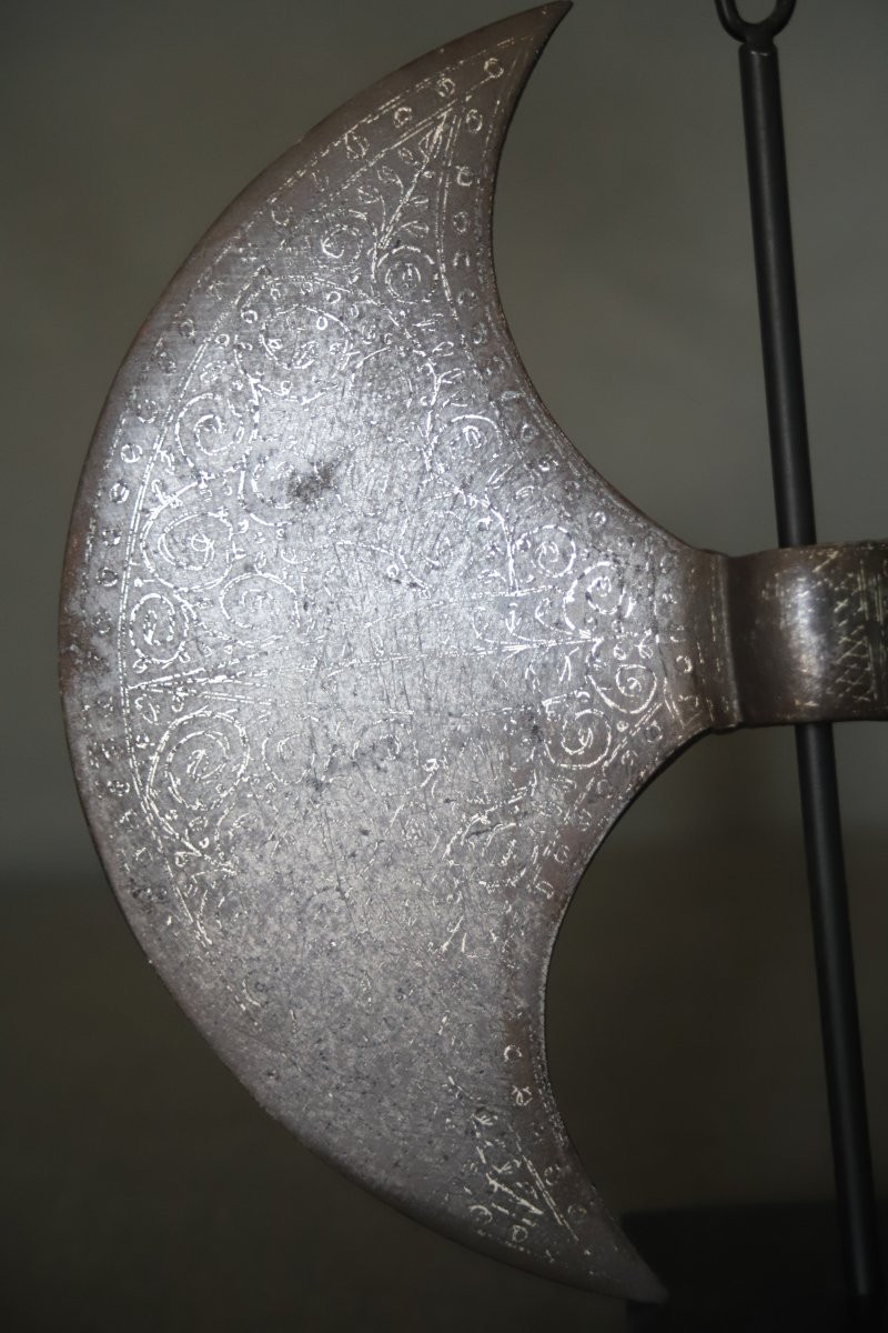 Persian Double-bladed Axe Head - Qajar Iran, 19th Century-photo-3