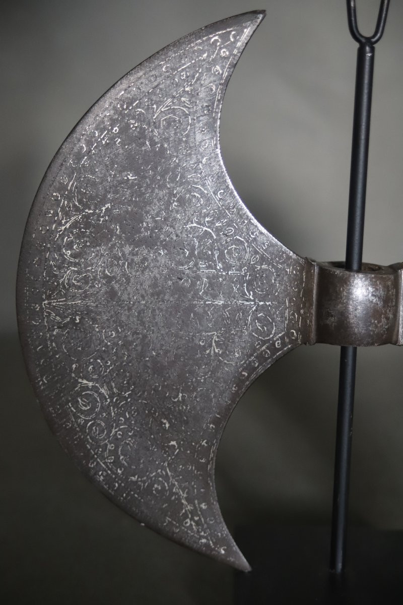 Persian Double-bladed Axe Head - Qajar Iran, 19th Century-photo-2