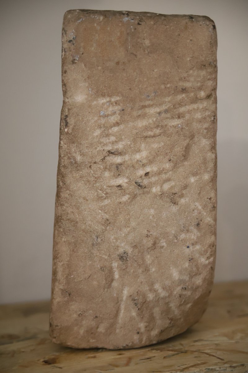 Sculpture en grès beige resprésentant une divinité féminine Hindoue - Inde médiévale-photo-1