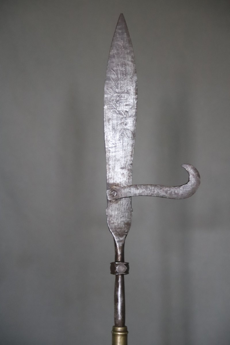 Vietnamese Spearhead With Movable Hook - Indochina, Vietnam, Early 20th Century Or Earlier-photo-3