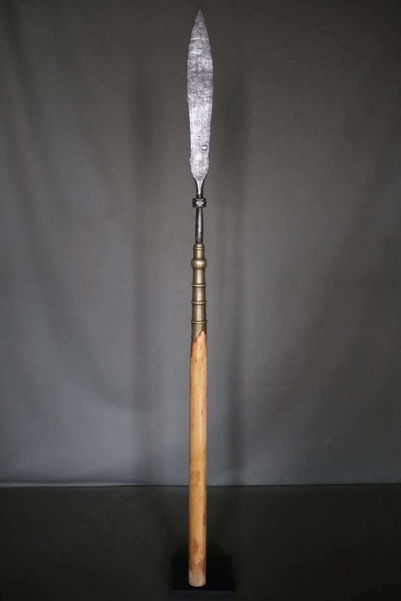 Vietnamese Spearhead With Movable Hook - Indochina, Vietnam, Early 20th Century Or Earlier-photo-2