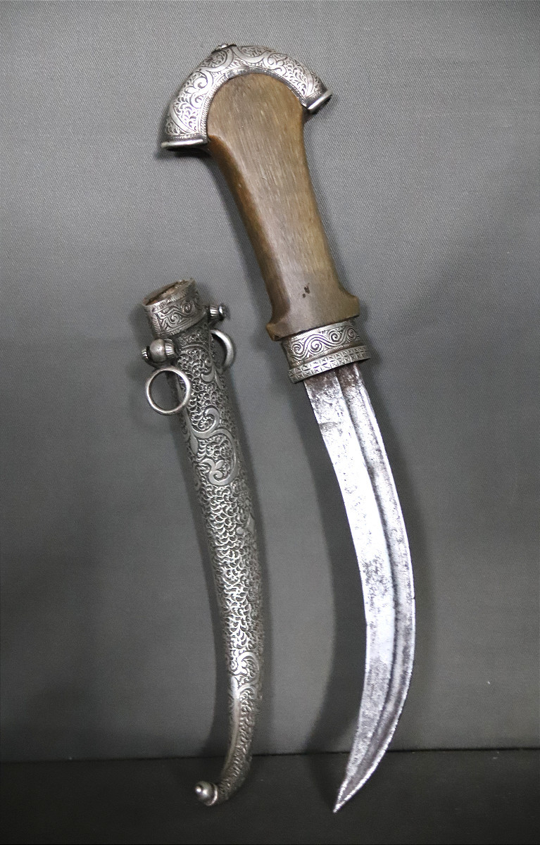 Dague Marocaine dite koumya à lame griffe de lion - Maroc, 19ème siècle