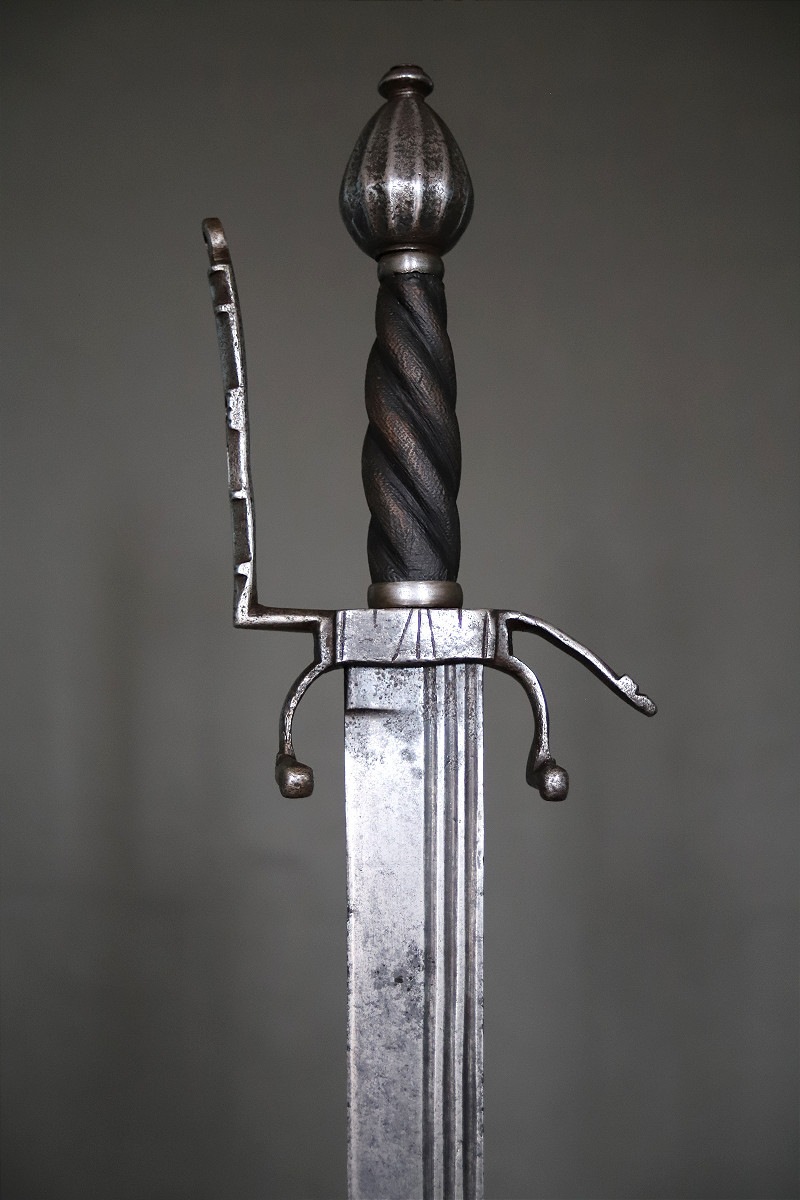Rapier/nimcha Sword - Late 16th/early 17th Century