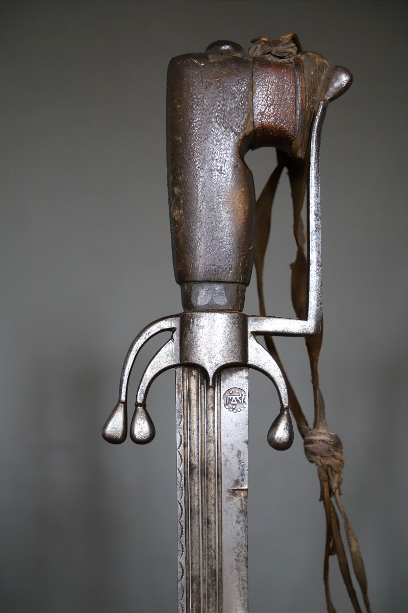  Moroccan Nimcha Sword With Strong European Blade - Morocco, 17th Century