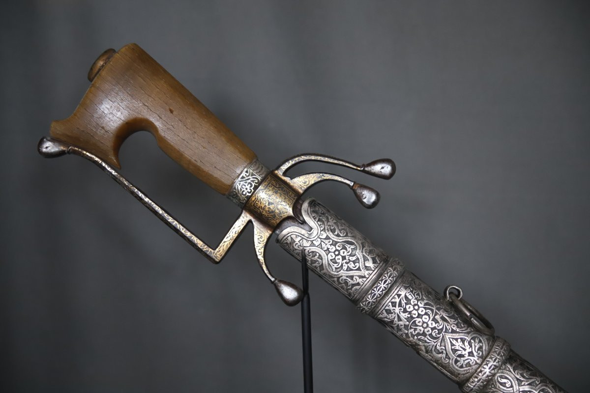 Moroccan Nimcha Sword - Morocco, 19th Century-photo-1