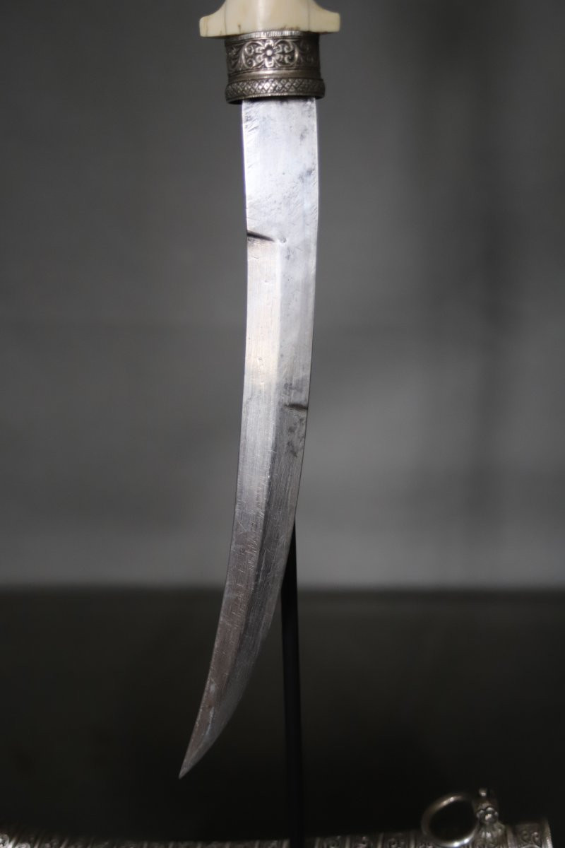 Dague Marocaine dite koumya, en argent et ivoire - Maroc, début 20ème siècle-photo-5