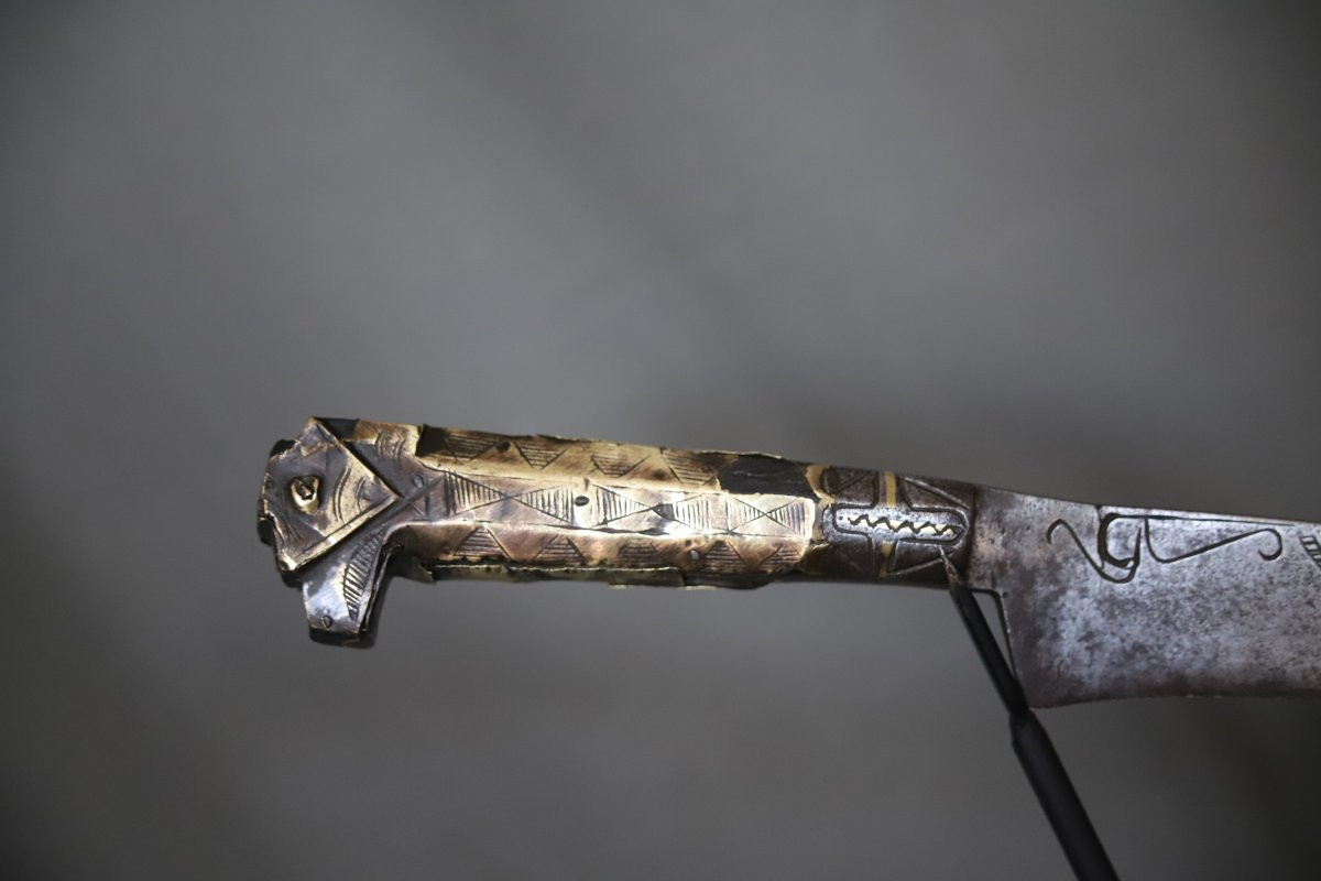 Long sabre Kabyle dit flissa - Algérie, Kabylie, 19ème siècle -photo-1